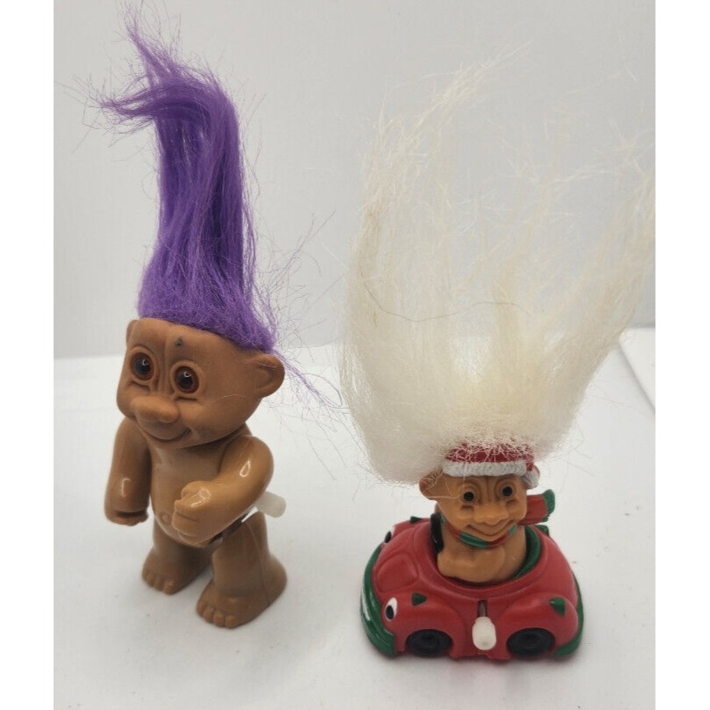 2 Wind up Trolls